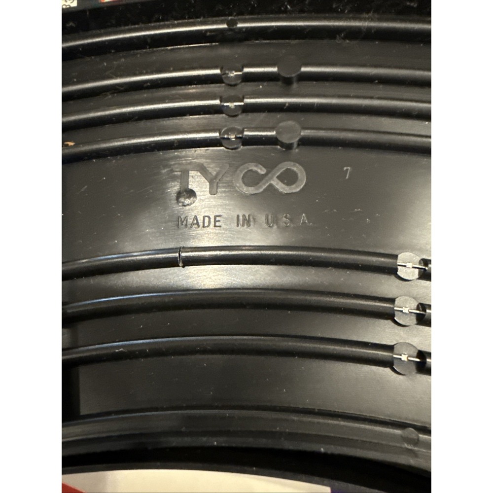 Tyco Command Control Quik-Clik Racing Track # 6433- 9" Radius Curve Pair - Picture 8 of 8